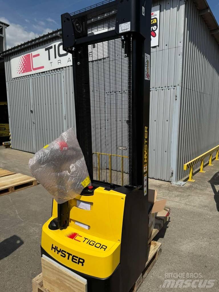Hyster s1.4 Gerbeur accompagnant