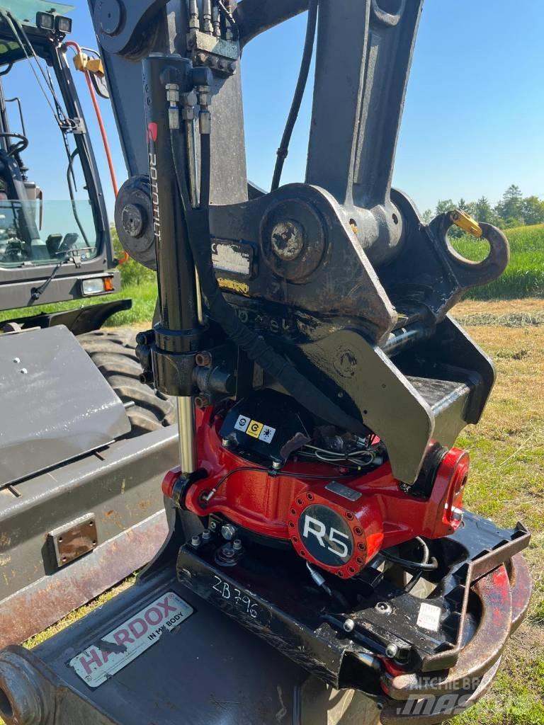 Volvo EW 160 E Pelle sur pneus