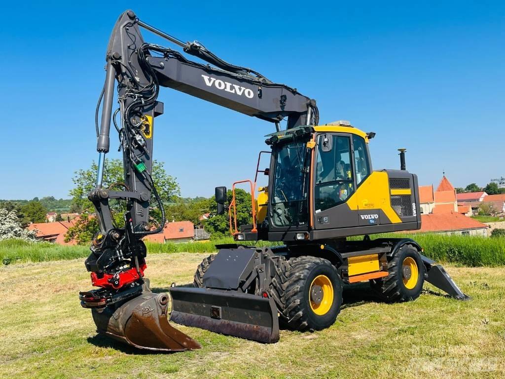 Volvo EW 160 E Pelle sur pneus