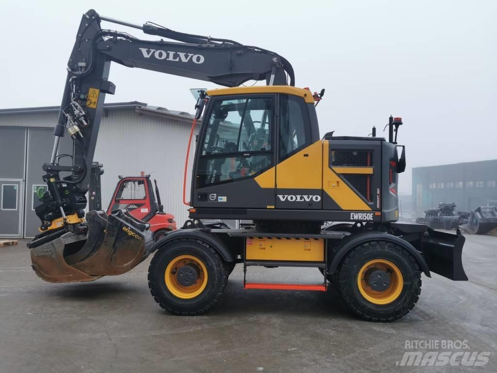 Volvo EWR 150 E Pelle sur pneus