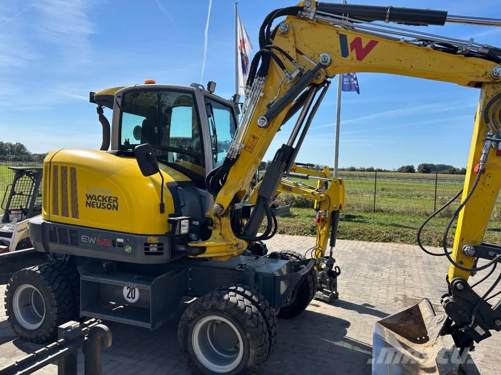 Wacker Neuson EW 65 Pelle sur pneus