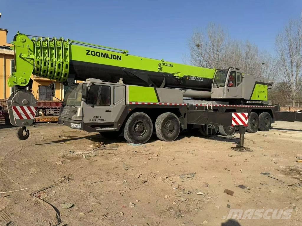 Zoomlion 220 Ton Grues tout terrain