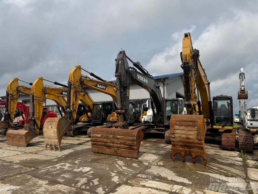 Sany SY 215 C Pelle sur chenilles