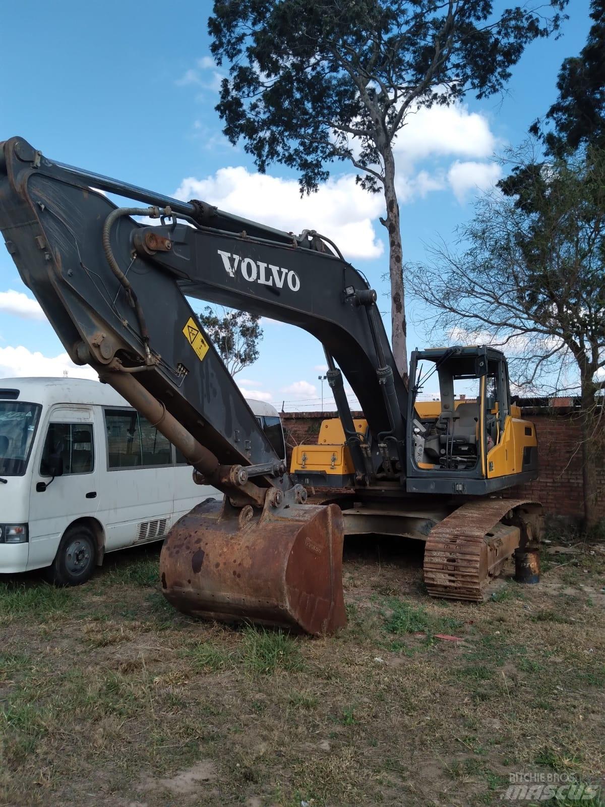 Volvo EC 250 D L Pelle sur chenilles