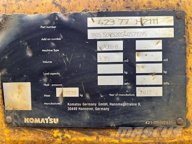 Komatsu WA 380-8 Chargeuse sur pneus