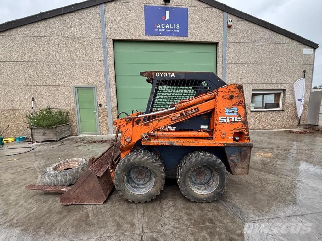 Toyota SDK8 Chargeuse compacte