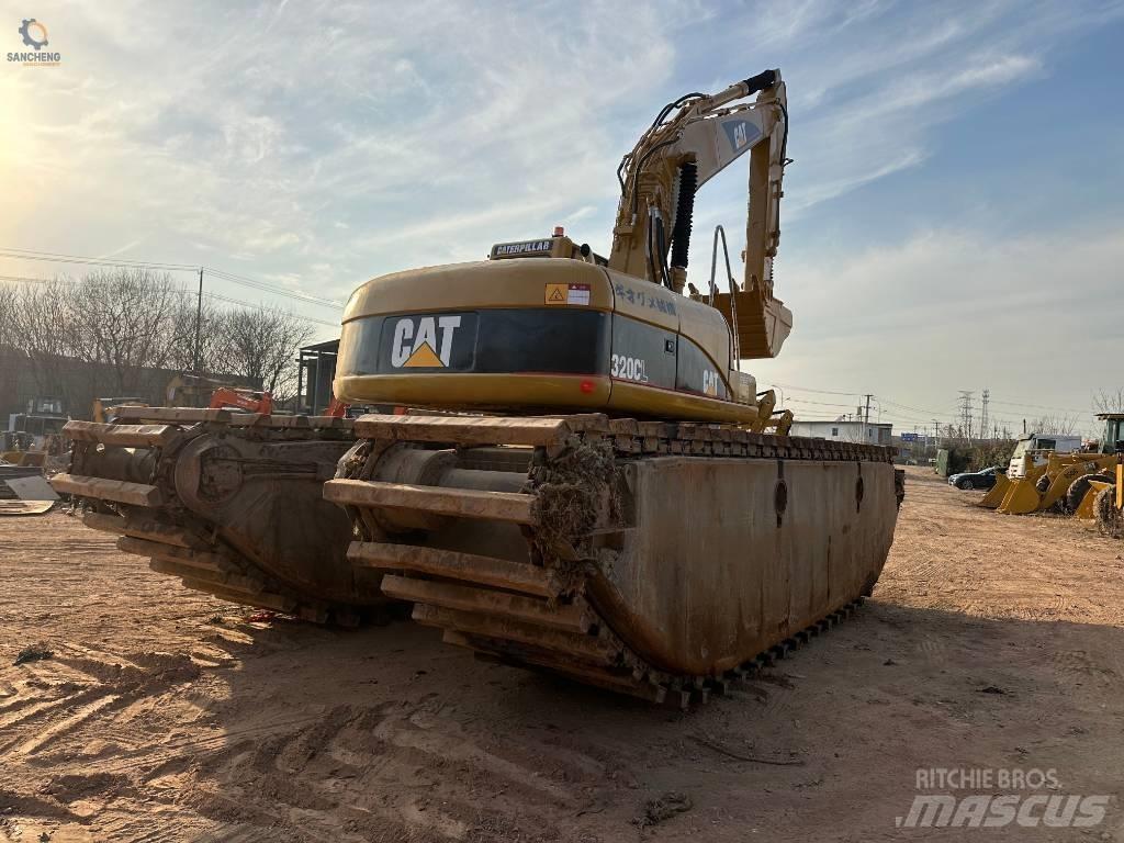 CAT 320 C L Pelles amphibies