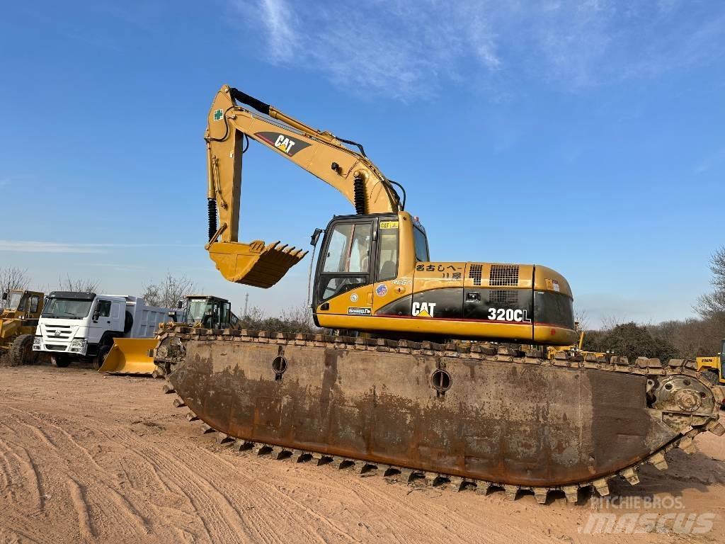 CAT 320 C L Pelles amphibies