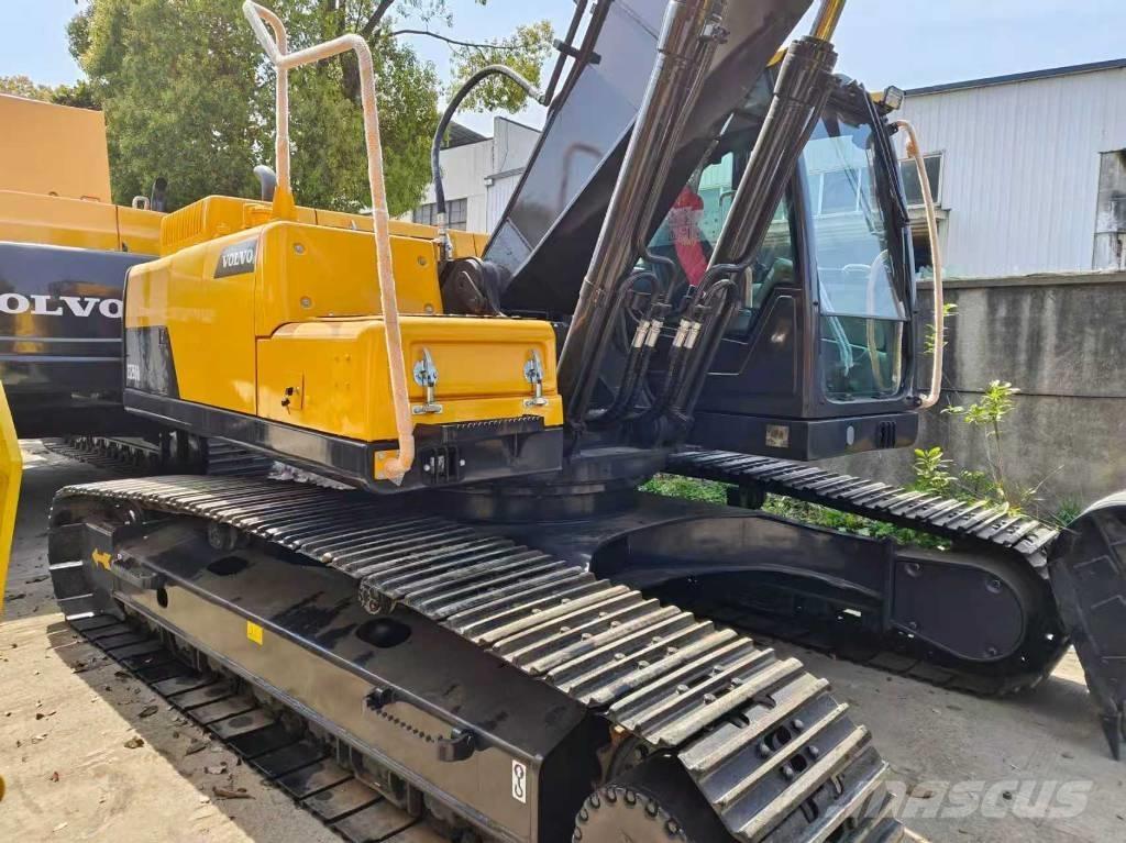 Volvo EC 250 D L Pelle sur chenilles