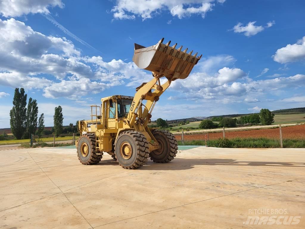 CAT 966E Chargeuse sur pneus