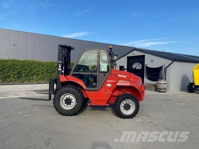 Manitou M 30.4 Chariot tout terrain