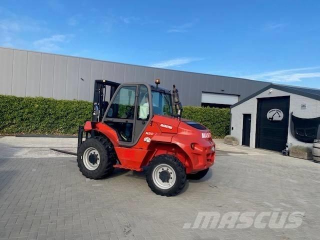 Manitou M 30.4 Chariot tout terrain