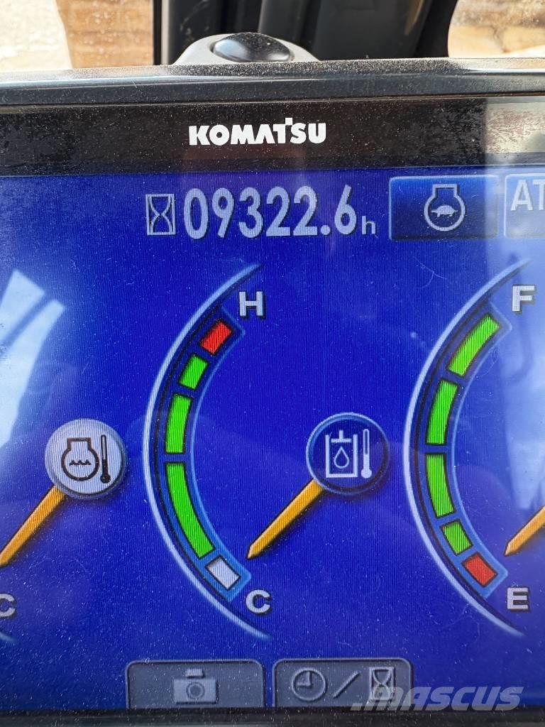 Komatsu PC 138 US Pelle sur chenilles