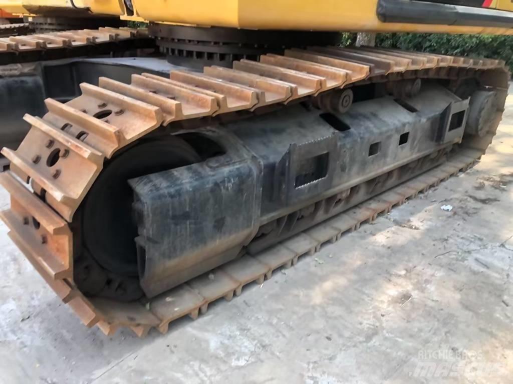 CAT 336 D Pelle sur chenilles