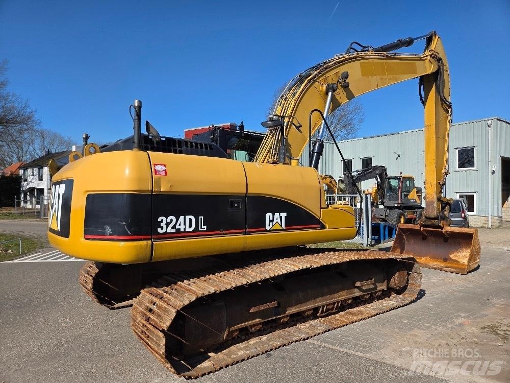 CAT 324DL Pelle sur chenilles