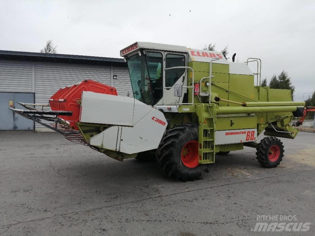 CLAAS Dominator 68 S Moissonneuse batteuse