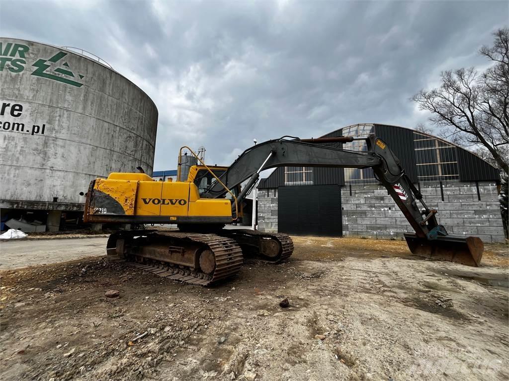  EC210CL Pelle sur chenilles