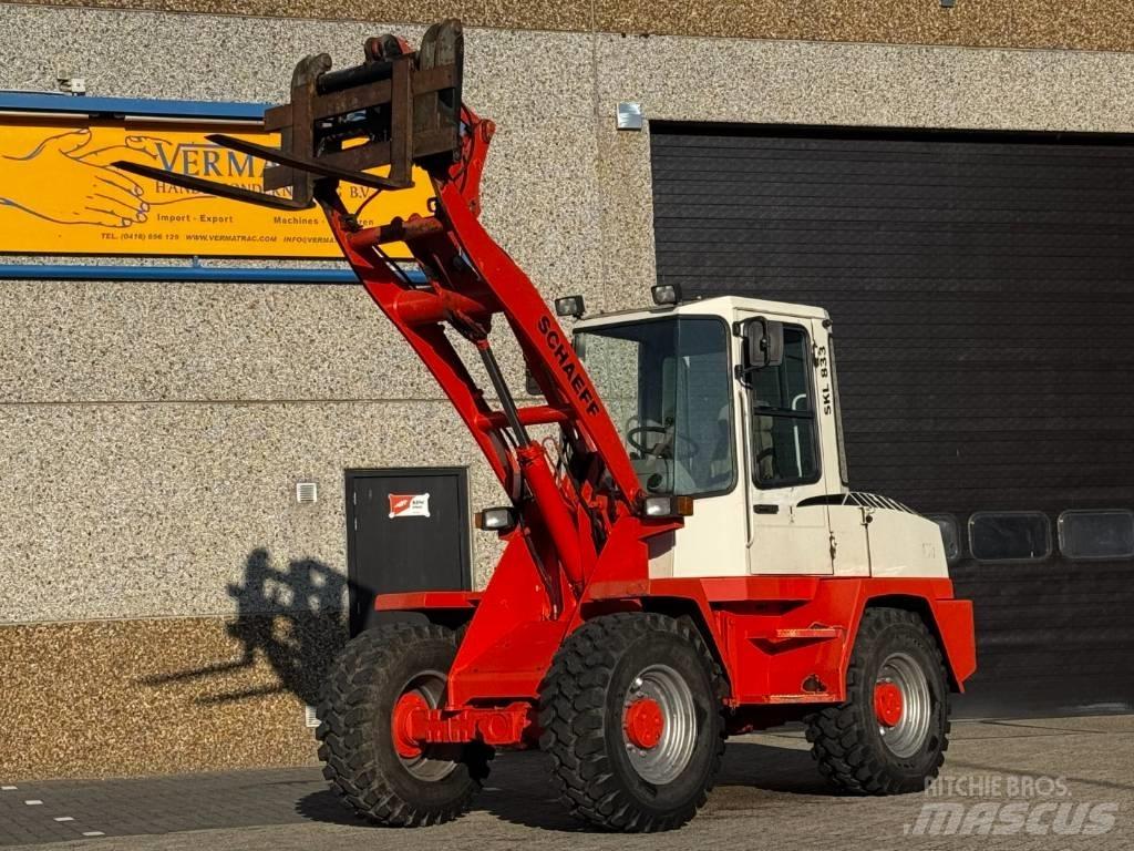 Schaeff SKL833 Chargeuse sur pneus