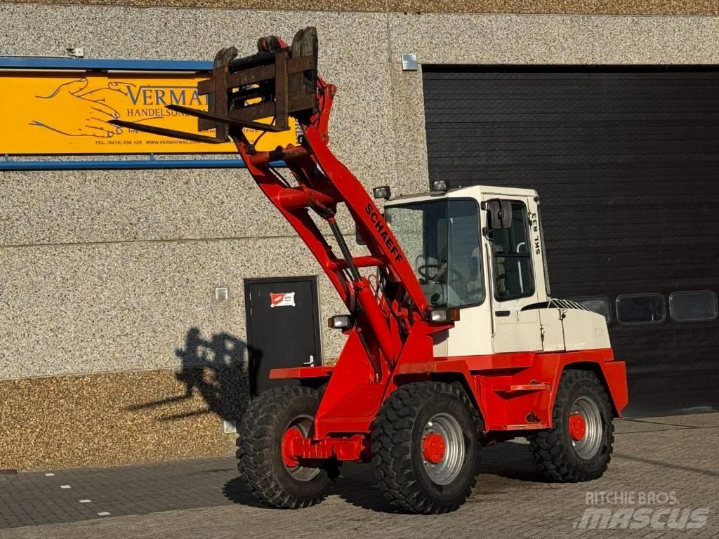 Schaeff SKL833 Chargeuse sur pneus