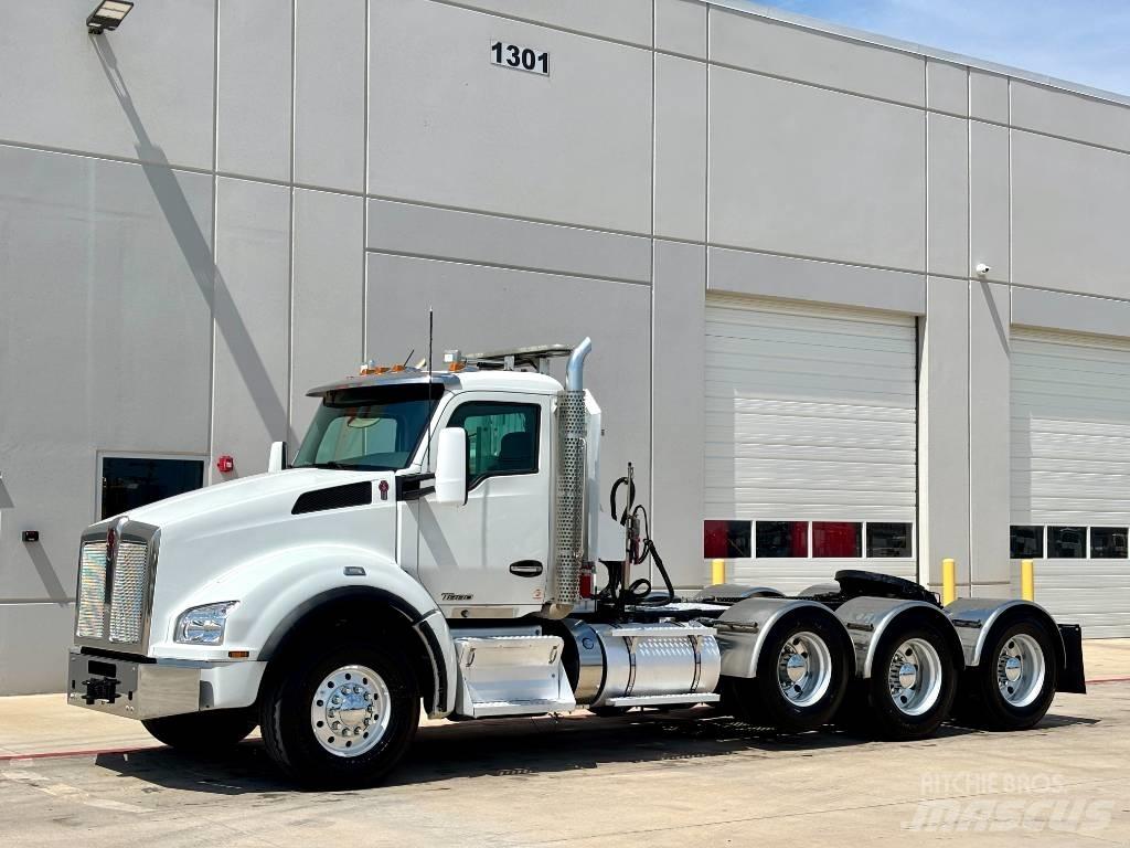 Kenworth T 880 Tracteur routier