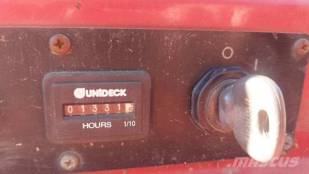 Hinowa HS1102 Tombereau sur chenilles