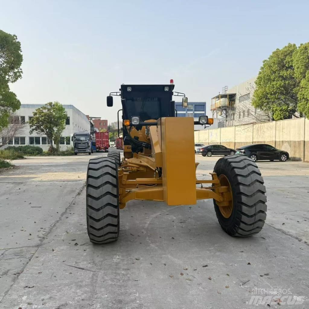 CAT 140 G Niveleuse