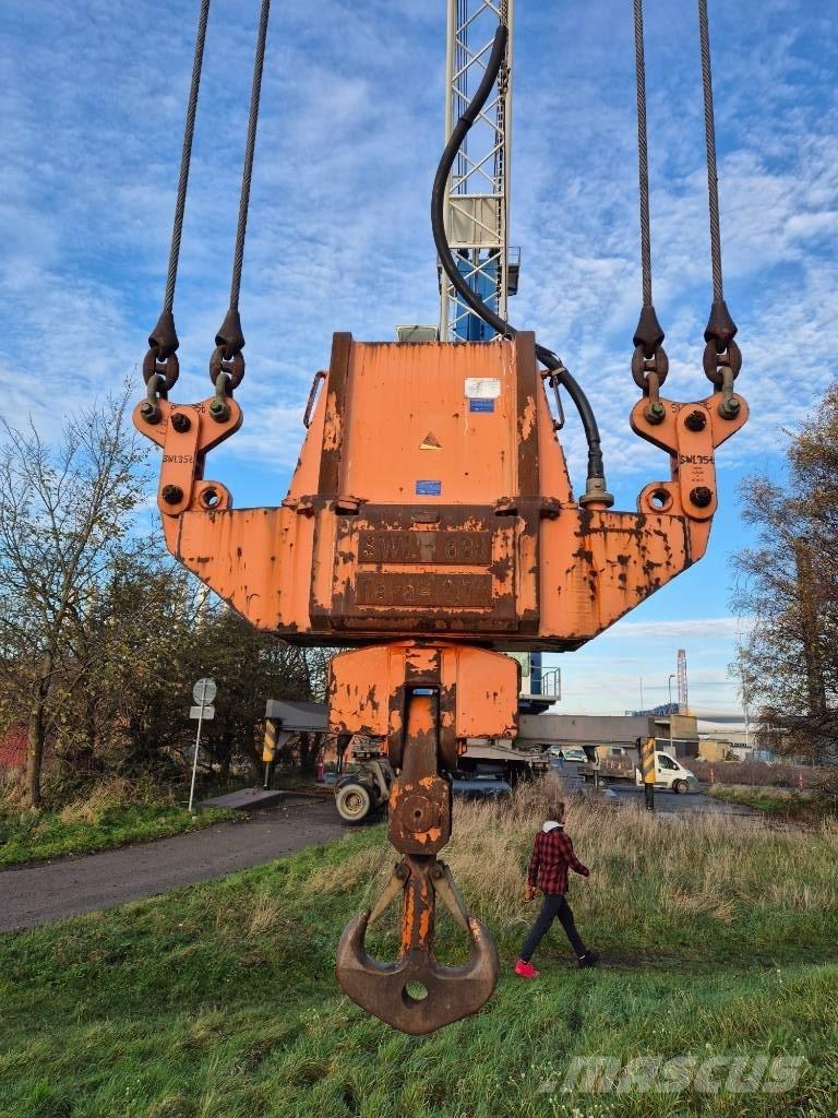 Liebherr LHM 250 Grue portuaire