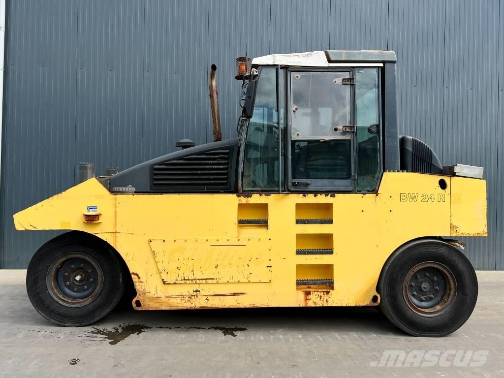 Bomag BW24R Rouleaux à pneumatiques