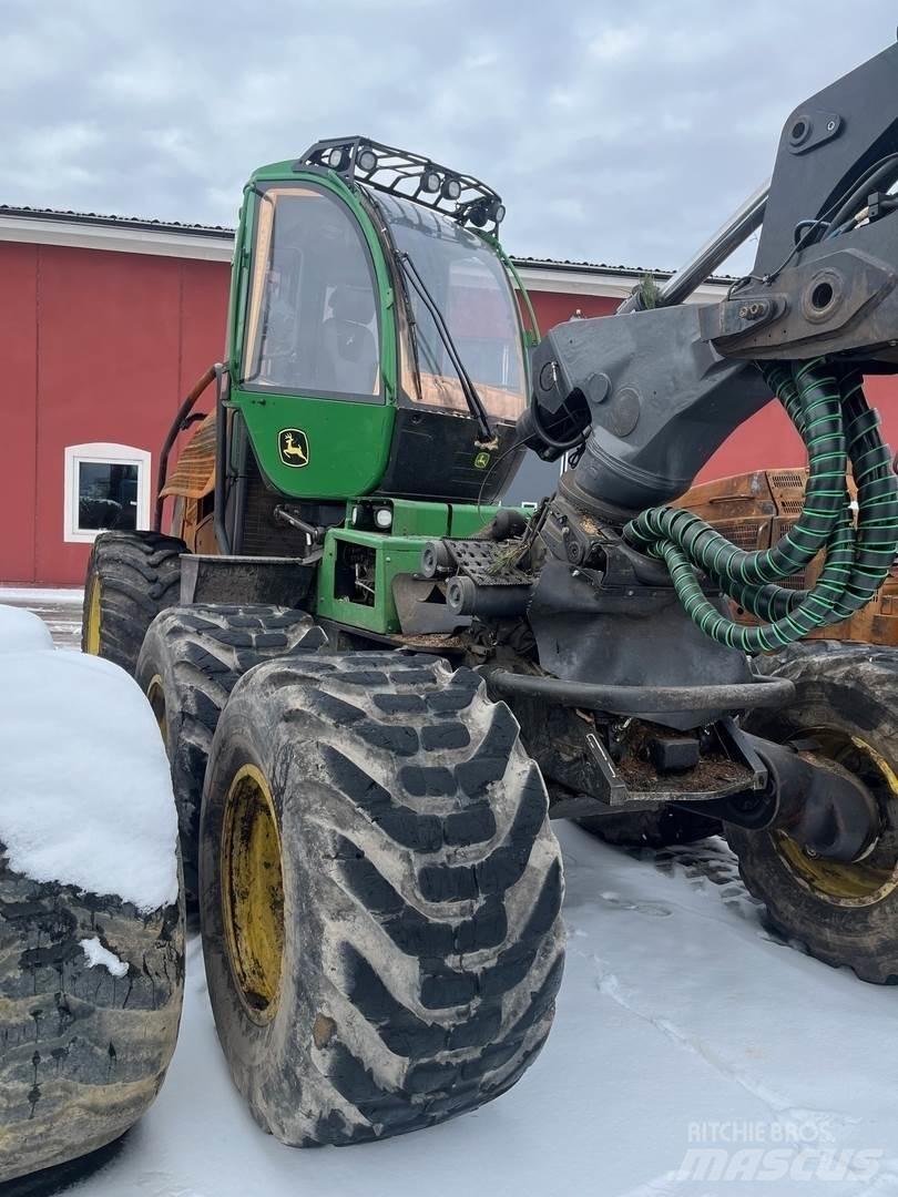 John Deere 1270G Abatteuse