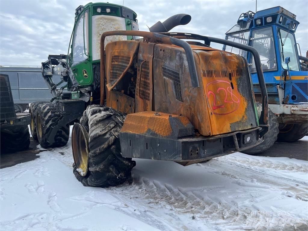 John Deere 1270G Abatteuse