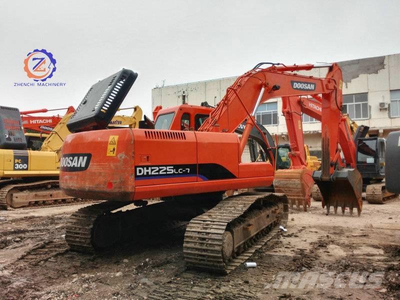 Doosan DH 225 LC-7 Pelle sur chenilles