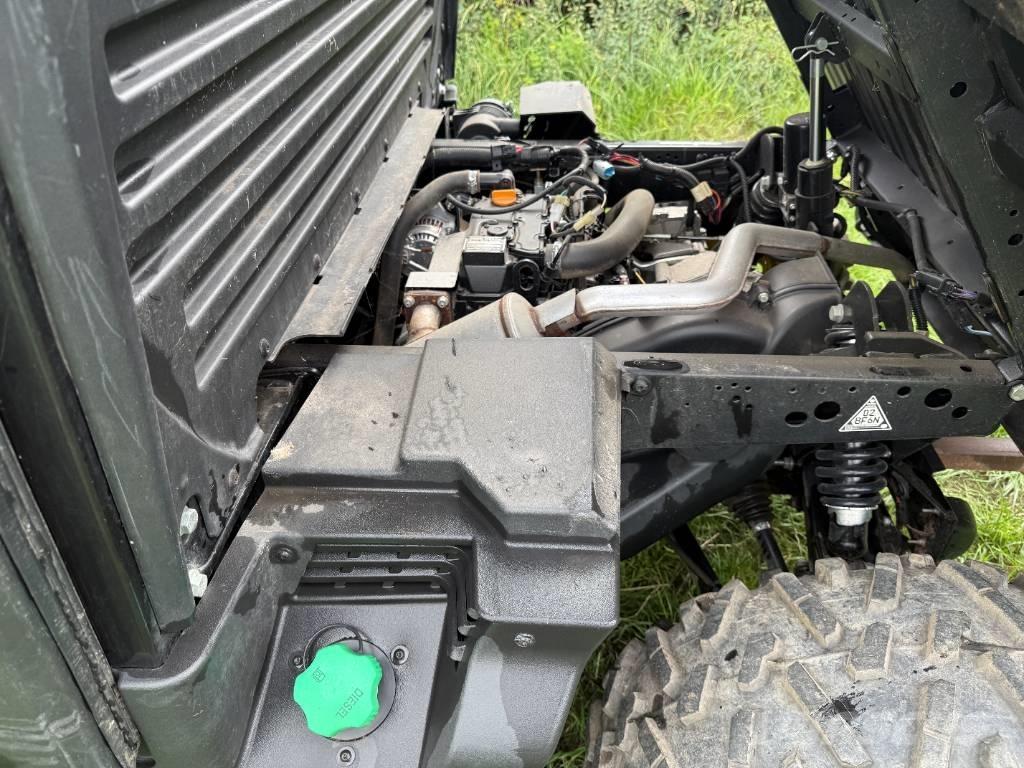 John Deere XUV 865 Mini utilitaire