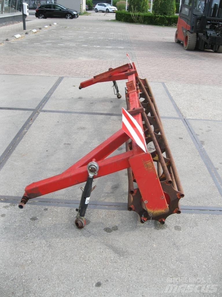  Kooirol Déchaumeur, cultivateur