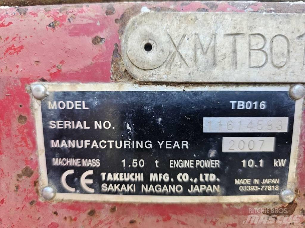 Takeuchi TB 016 Mini pelle < 7t