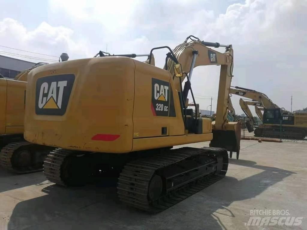 CAT 320GC Pelle sur chenilles