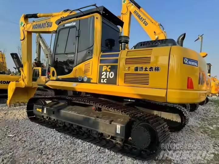 Komatsu PC210lc Pelle sur chenilles