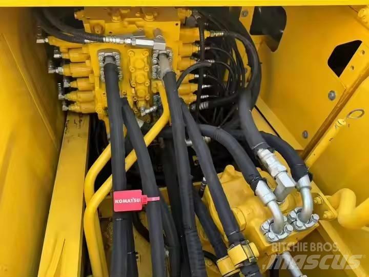 Komatsu PC210lc Pelle sur chenilles