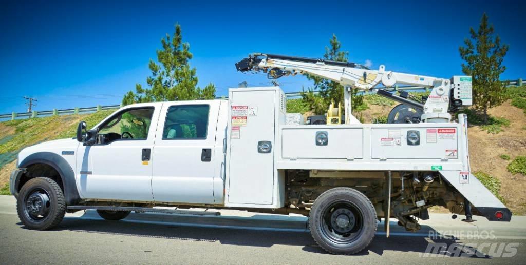 Ford F 550 Camions et véhicules municipaux