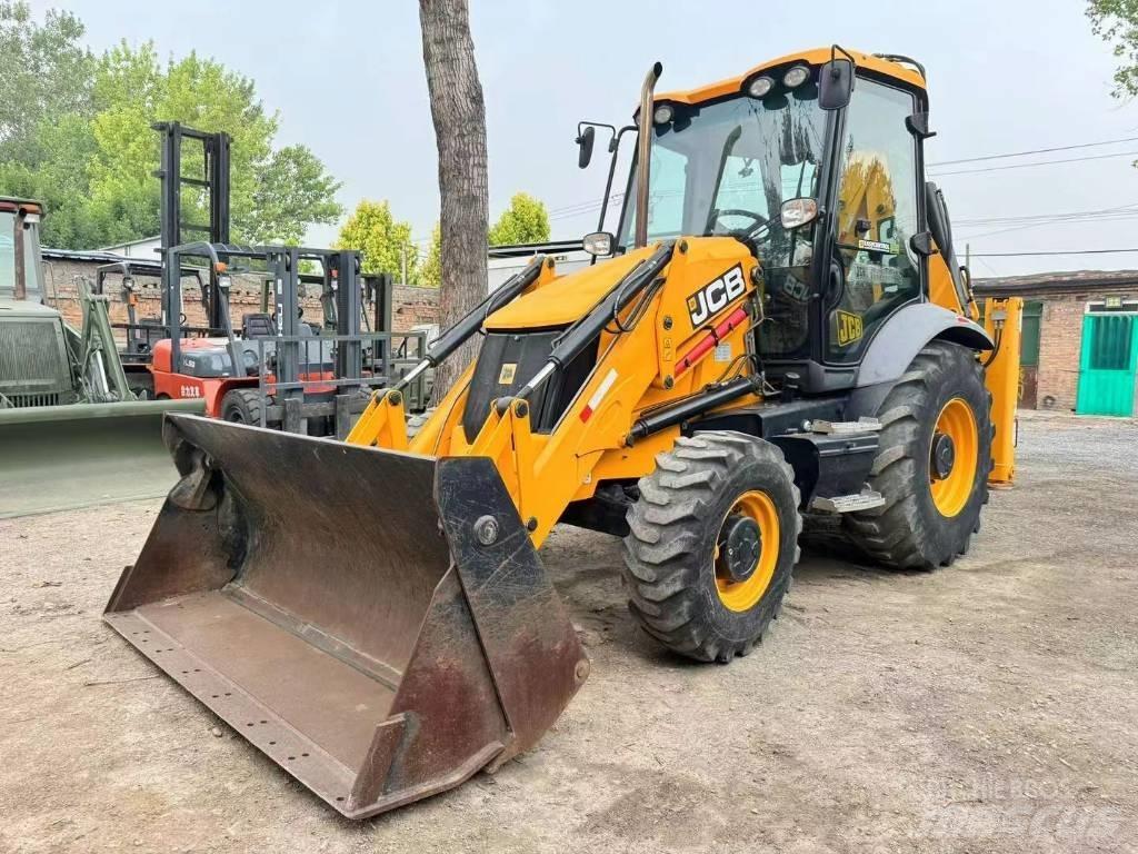 JCB 3 CX Pelle sur pneus