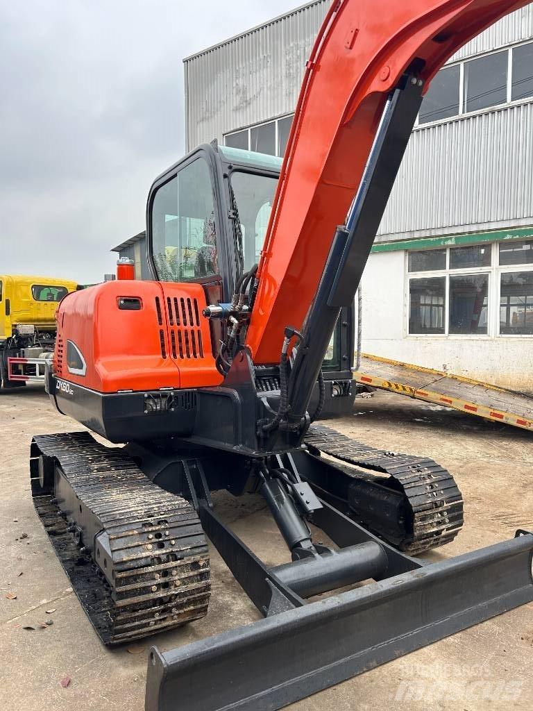 Doosan DX 60 Mini pelle < 7t