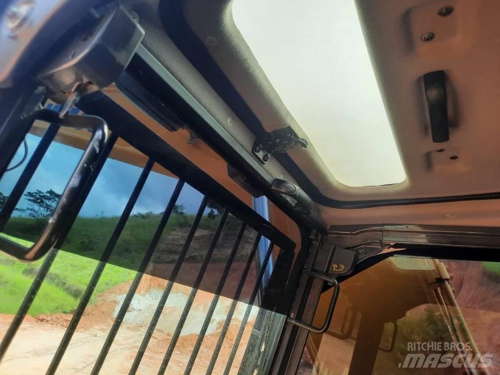Komatsu PC130 Pelle sur chenilles