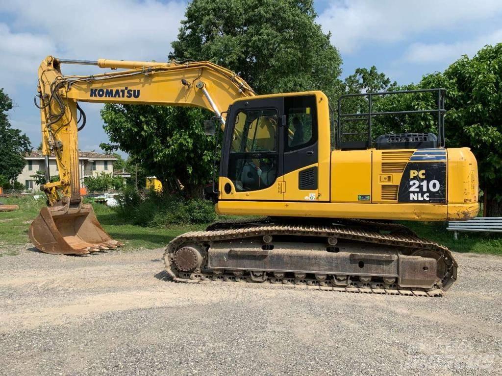 Komatsu PC 210 NLC-8 Pelle sur chenilles