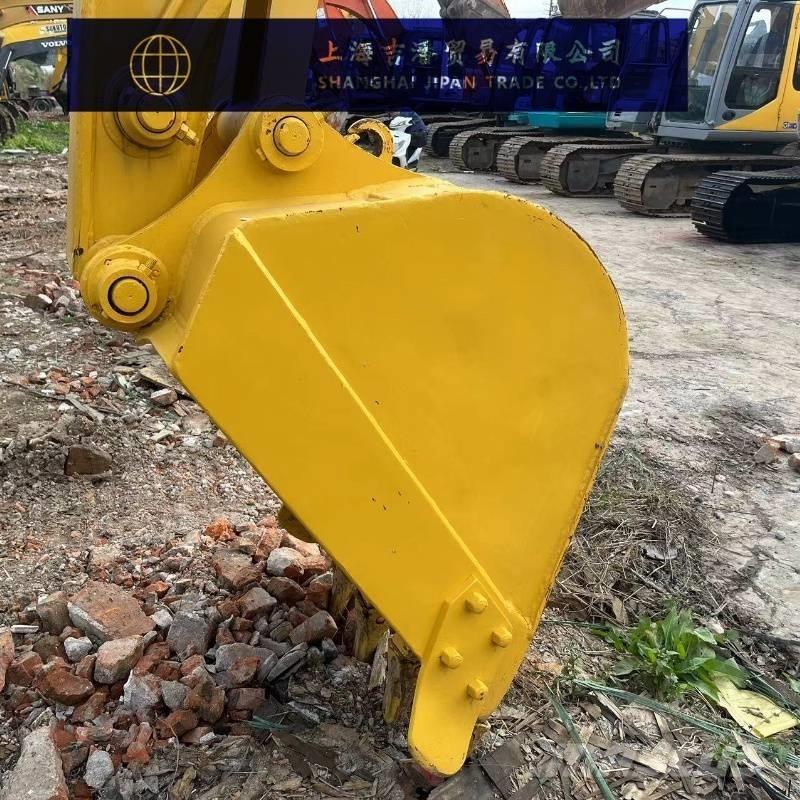 Komatsu PC 138 Pelle sur chenilles