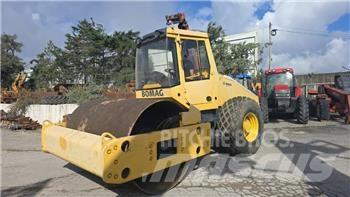 Bomag BW 211 D-40 Rouleaux tandem