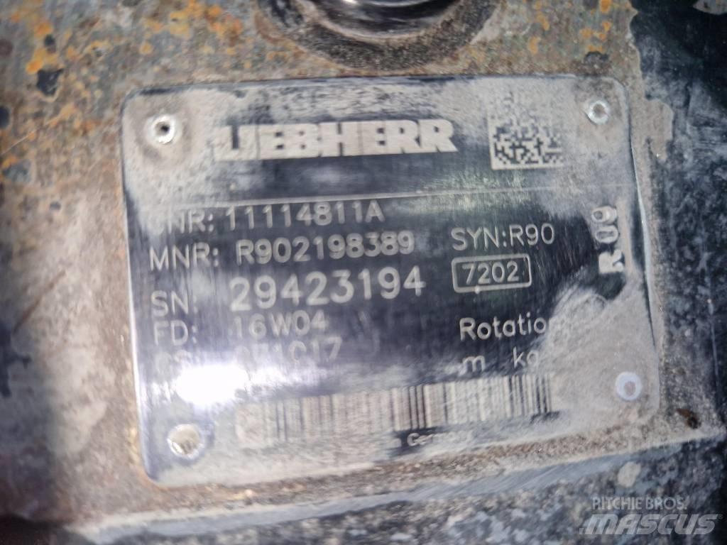 Liebherr L 586 Hydraulique