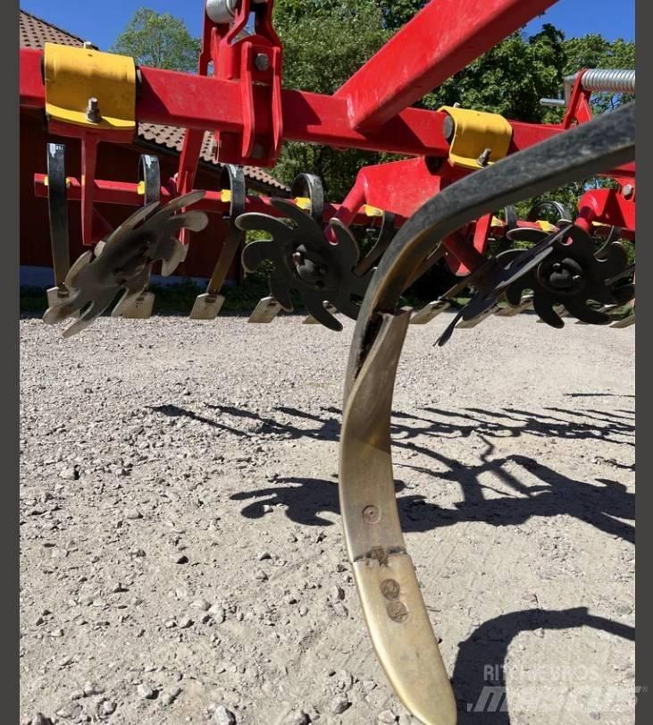 Väderstad Swift 560 Déchaumeur, cultivateur