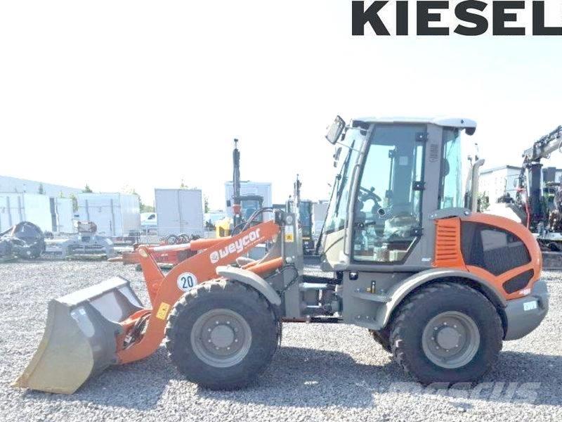 Atlas AR 480 Chargeuse compacte