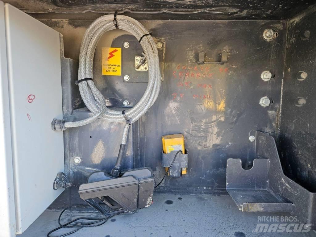 Sandvik QJ 341 Concasseur mobile