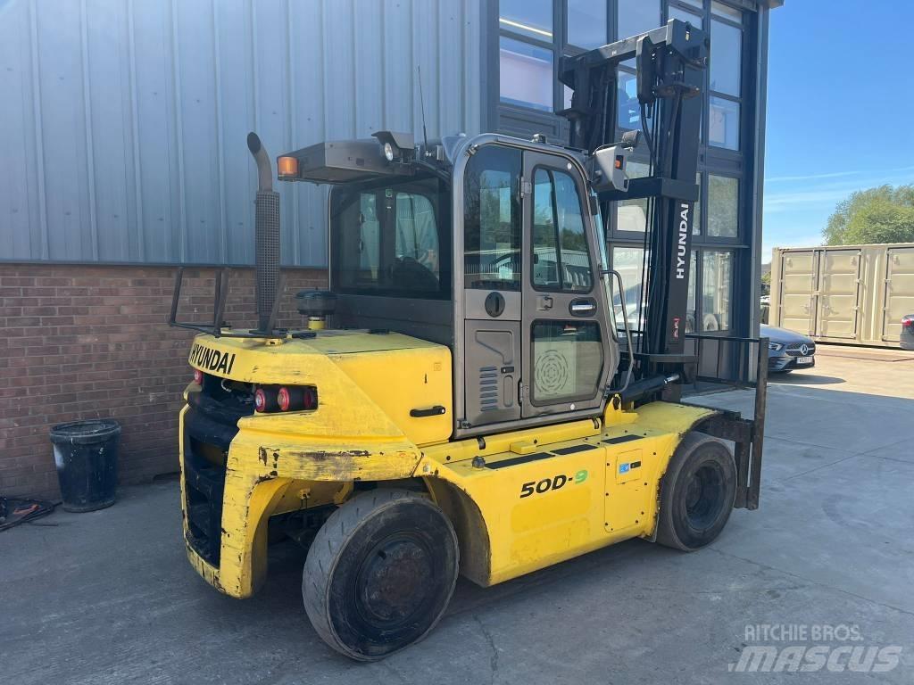 Hyundai 50 D-9 A Chariots diesel