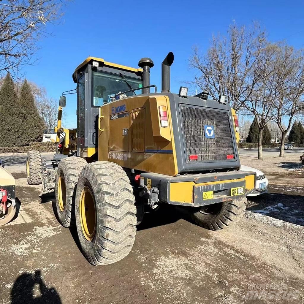 XCMG GR1805 Niveleuse